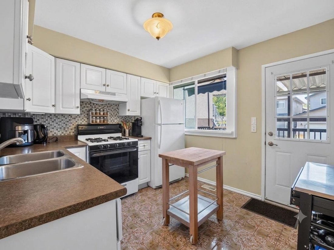 House in Vancouver, British Columbia, Canada 5 - 18248785
