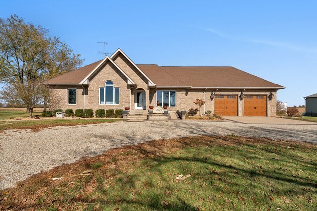 House in Blackstone, Illinois, United States 2 - 18248324