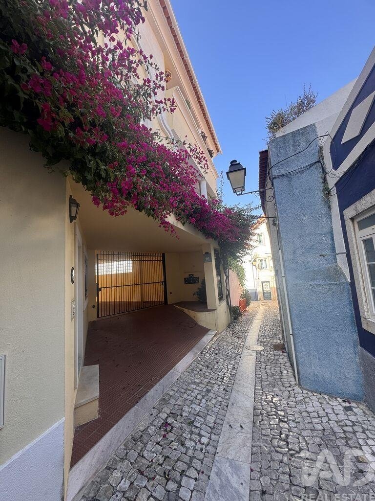 Apartment in Cascais e Estoril, Lisbon, Portugal 3 - 18249010