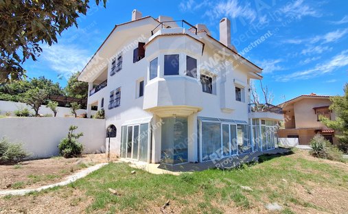 Villa a Nea Makri, Attica, Grecia 1