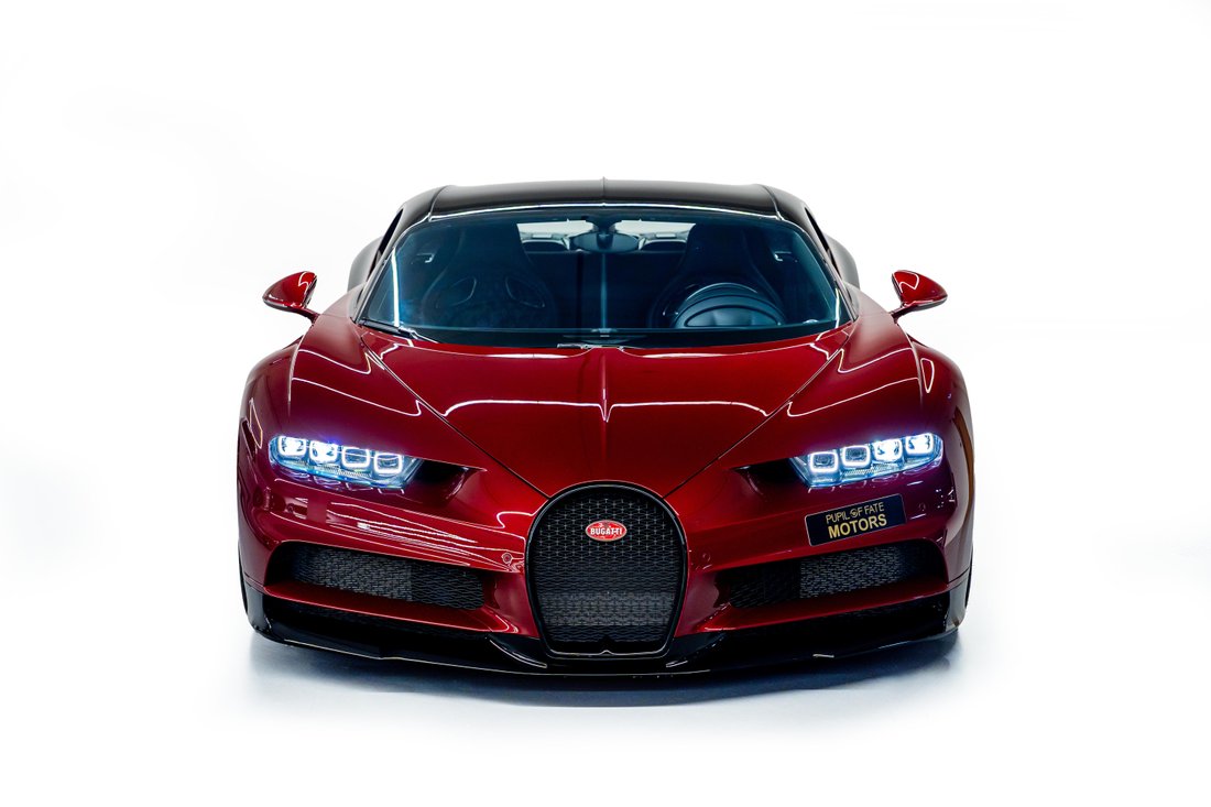 Coupe in Dubai, United Arab Emirates 2 - 18248444