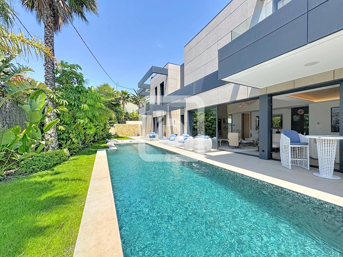 Villa in Calp / Calpe, Valencian Community, Spain 4 - 18249034