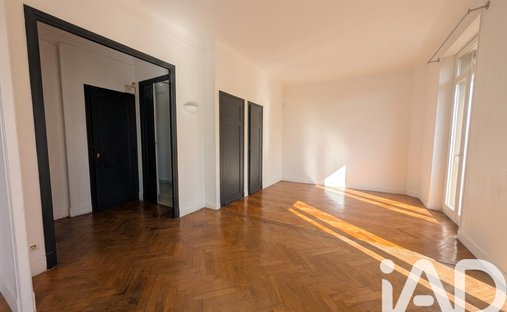 Apartment in Saint Giniez, 8e Arrondissement, Marseille 1