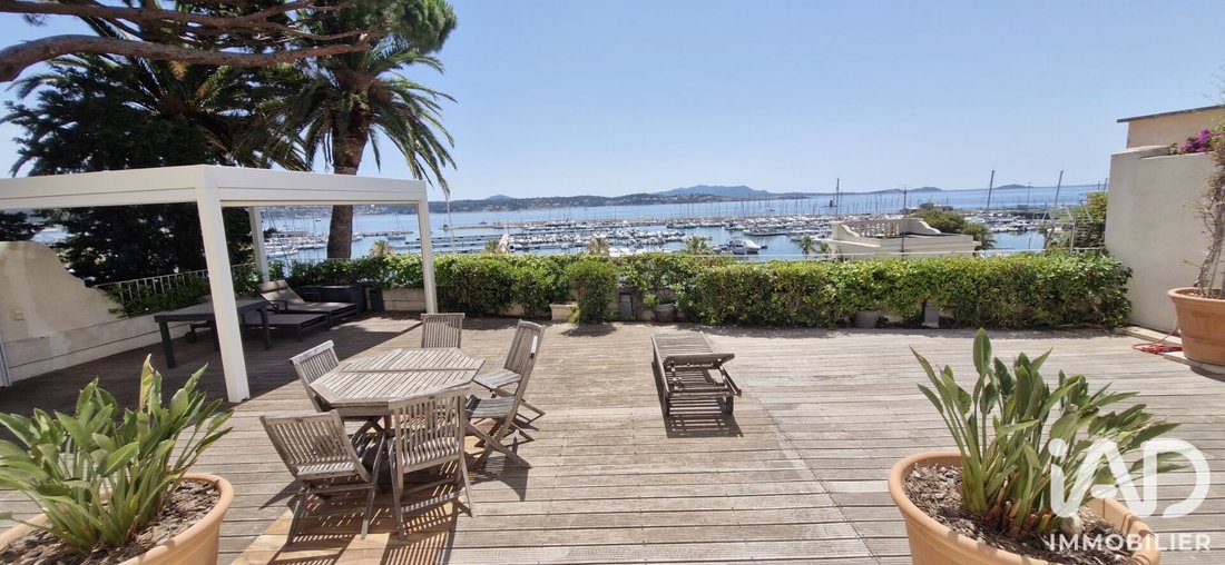 House in Bandol, Provence-Alpes-Côte d'Azur, France 1 - 18249649