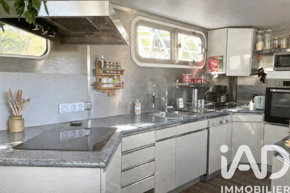 House in Le Port-Marly, Ile-de-France, France 5 - 17657839