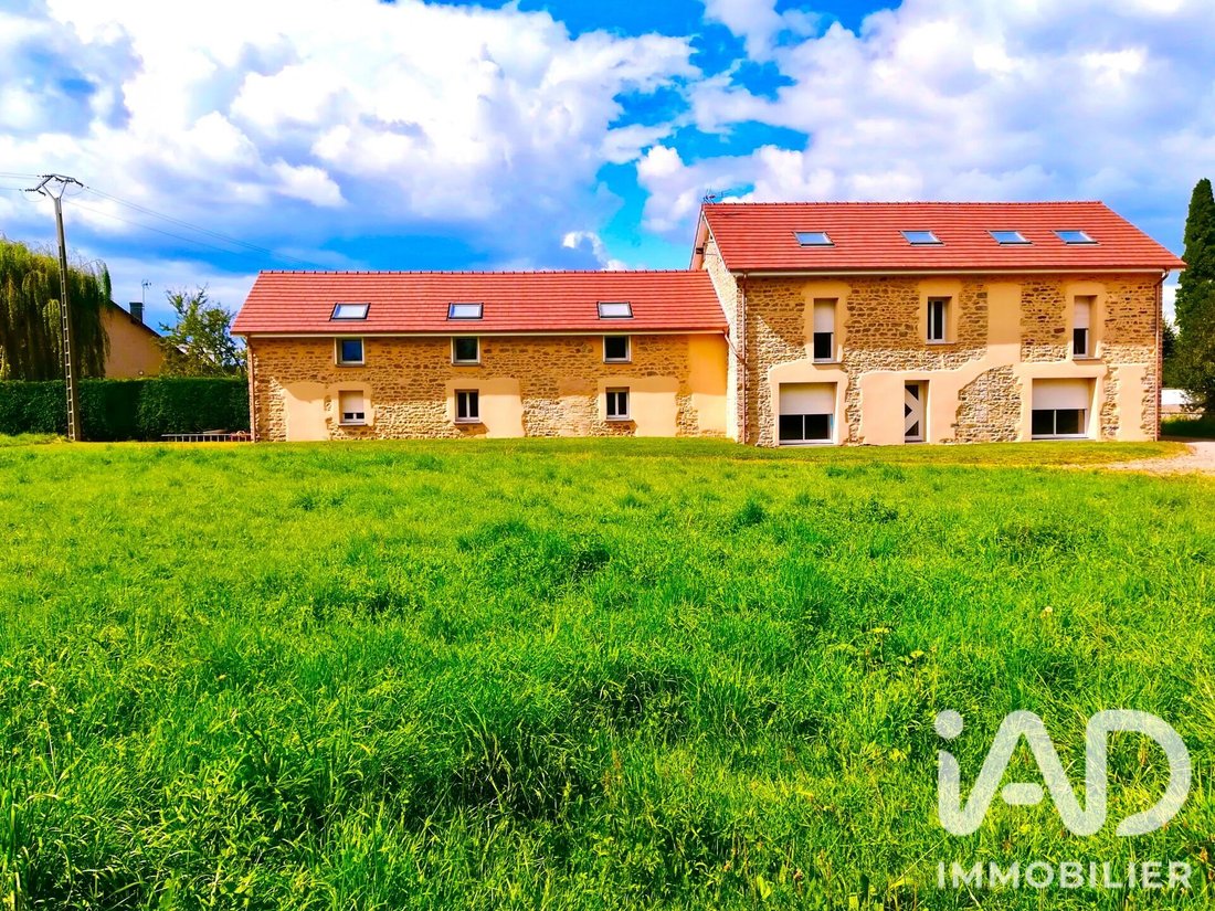House in Palinges, Bourgogne – Franche-Comté, France 1 - 18251925