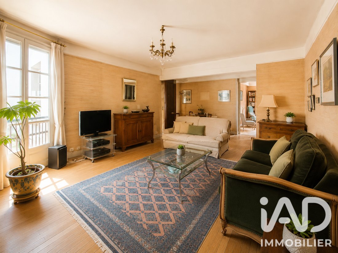 Apartment in Vaillant-Sembat, Boulogne-Billancourt, France 1 - 17231655
