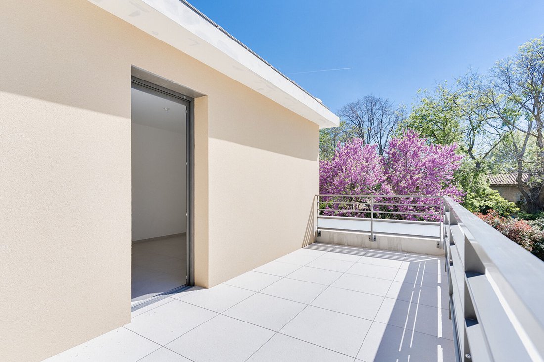 Apartment in Granettes-Jauberte-Sainte Anne, Aix-en-Provence, France 1 - 18249213
