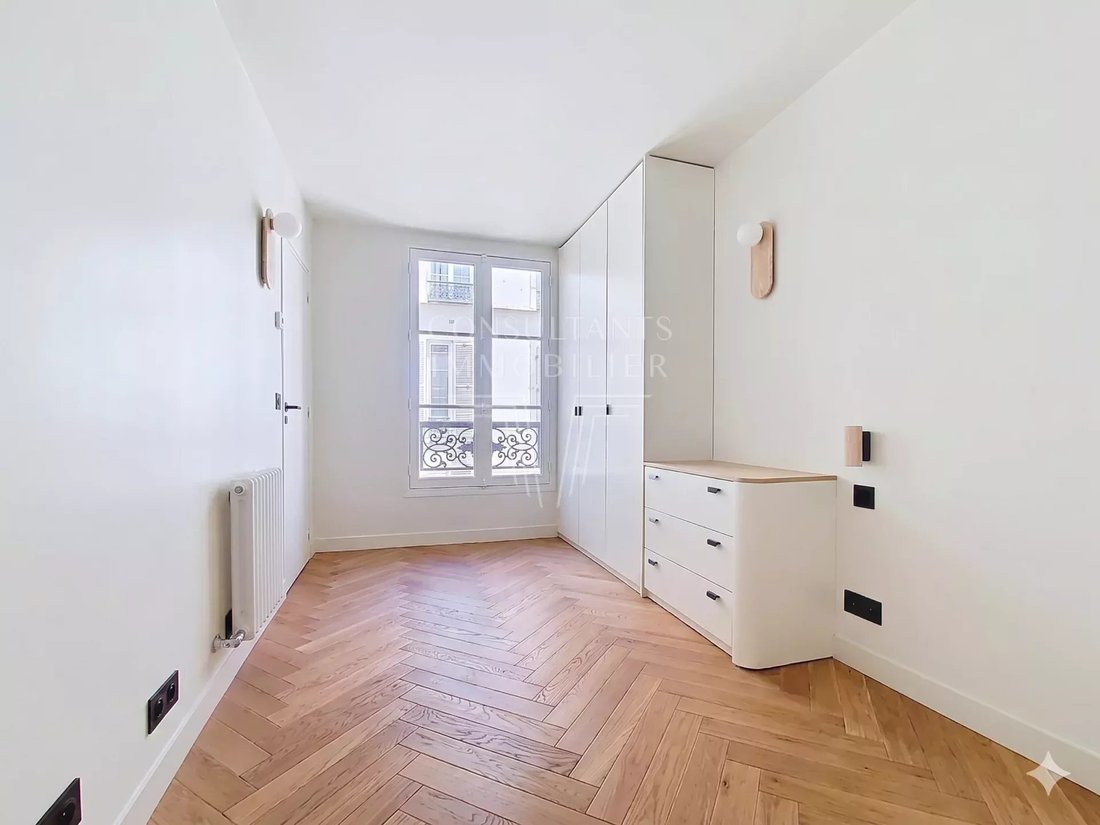 Apartment in Gros Caillou, Paris 7e Arrondissement, Paris 5 - 18249119