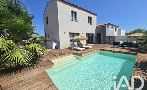 House in Le Barrou-Pointe du Barrou, Sète, France 1