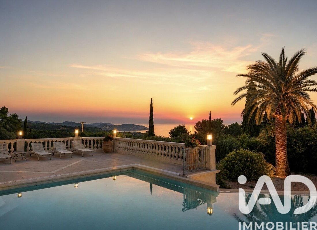 House in La Ciotat, Provence-Alpes-Côte d'Azur, France 3 - 18252019