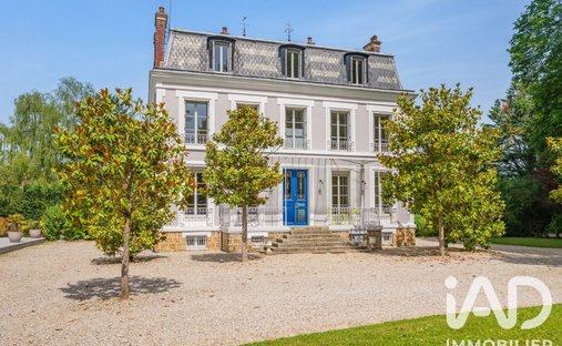House in Les Bords de Seine, Soisy-sur-Seine, France 1