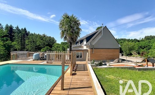 House in Saint-Adrien, Brittany, France 1