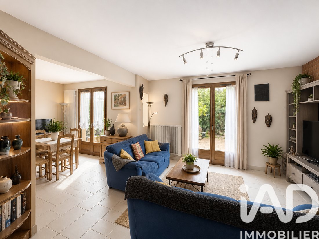 House in Chateaufort, Ile-de-France, France 3 - 17658494