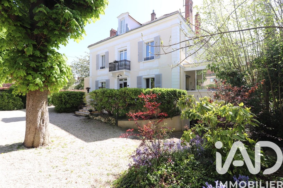 House in Montereau-Fault-Yonne, Ile-de-France, France 3 - 18249893