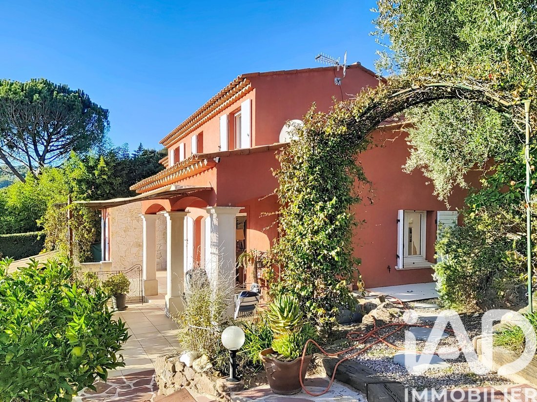 House in Les Adrets-de-l'Estérel, Provence-Alpes-Côte d'Azur, France 1 - 18249982