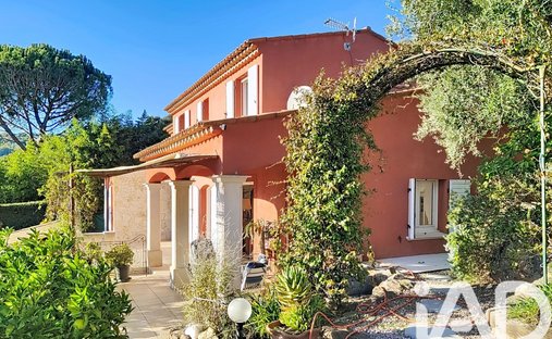 House in Les Adrets-de-l'Estérel, Provence-Alpes-Côte d'Azur, France 1