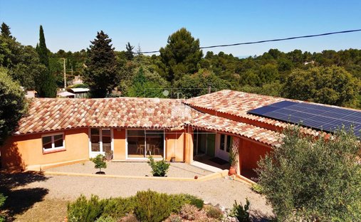House in Moissac-Bellevue, Provence-Alpes-Côte d'Azur, France 1