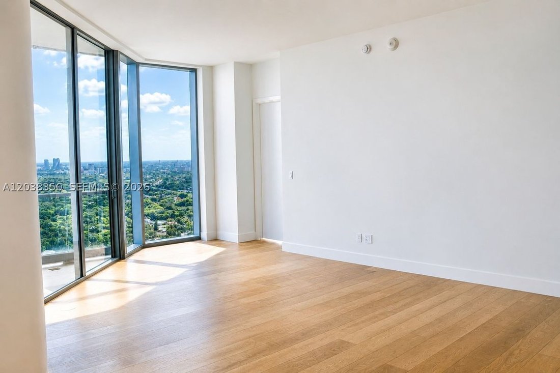 Condo in Miami, Florida, United States 4 - 18249301