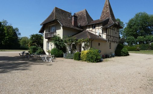 Villa in Cherisy, Zentrum-Loiretal, Frankreich 1