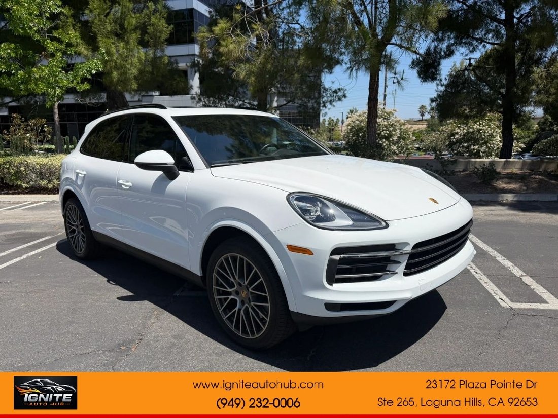 Suv in Laguna Hills, CA, United States 2 - 18249345