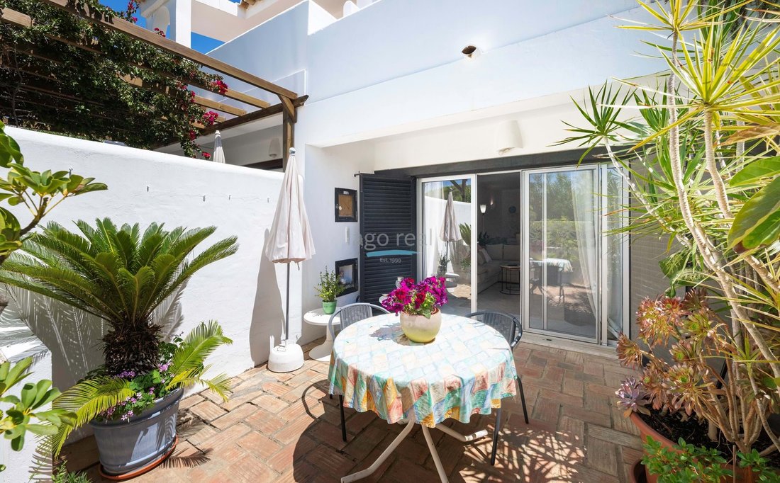 Townhouse in Loule (Sao Clemente), Algarve, Portugal 2 - 18249514