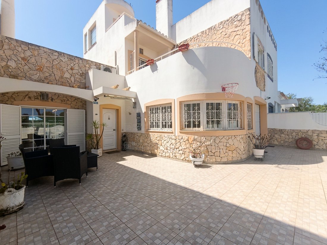 Townhouse in Portimao, Algarve, Portugal 3 - 18249516