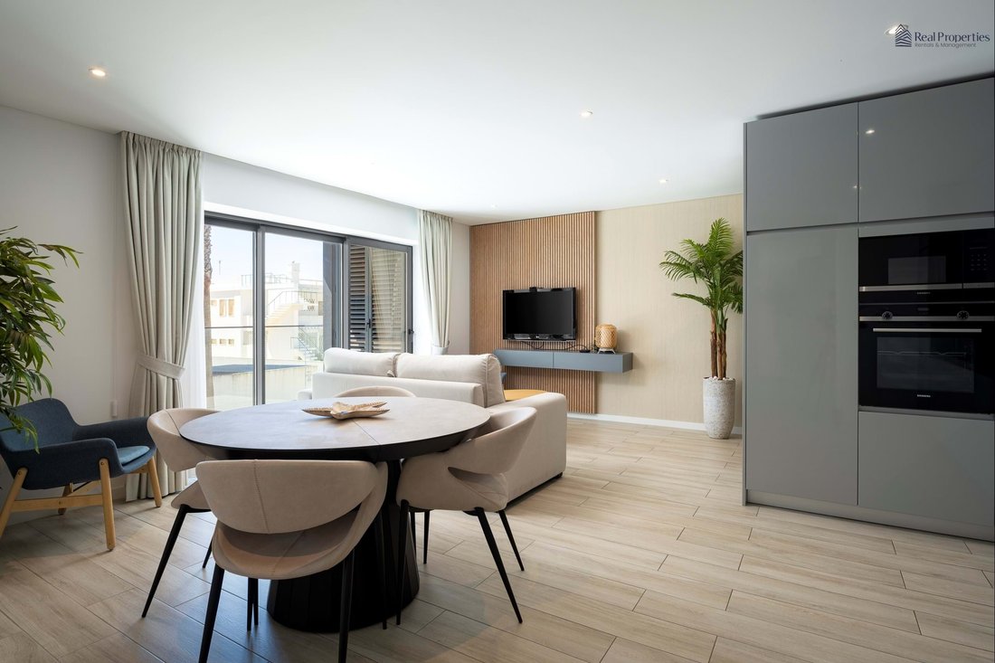 Apartment in Quarteira, Algarve, Portugal 5 - 18249531