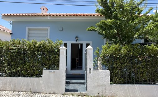 House in Charneca de Caparica e Sobreda, Setubal, Portugal 1