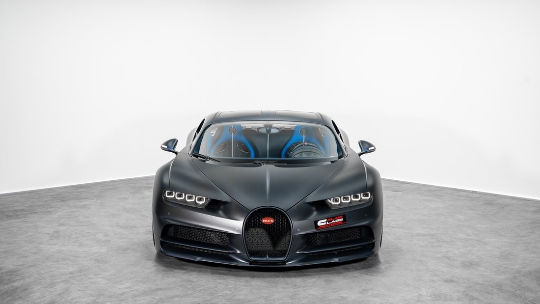 Coupe in Dubai, United Arab Emirates 3 - 18249561