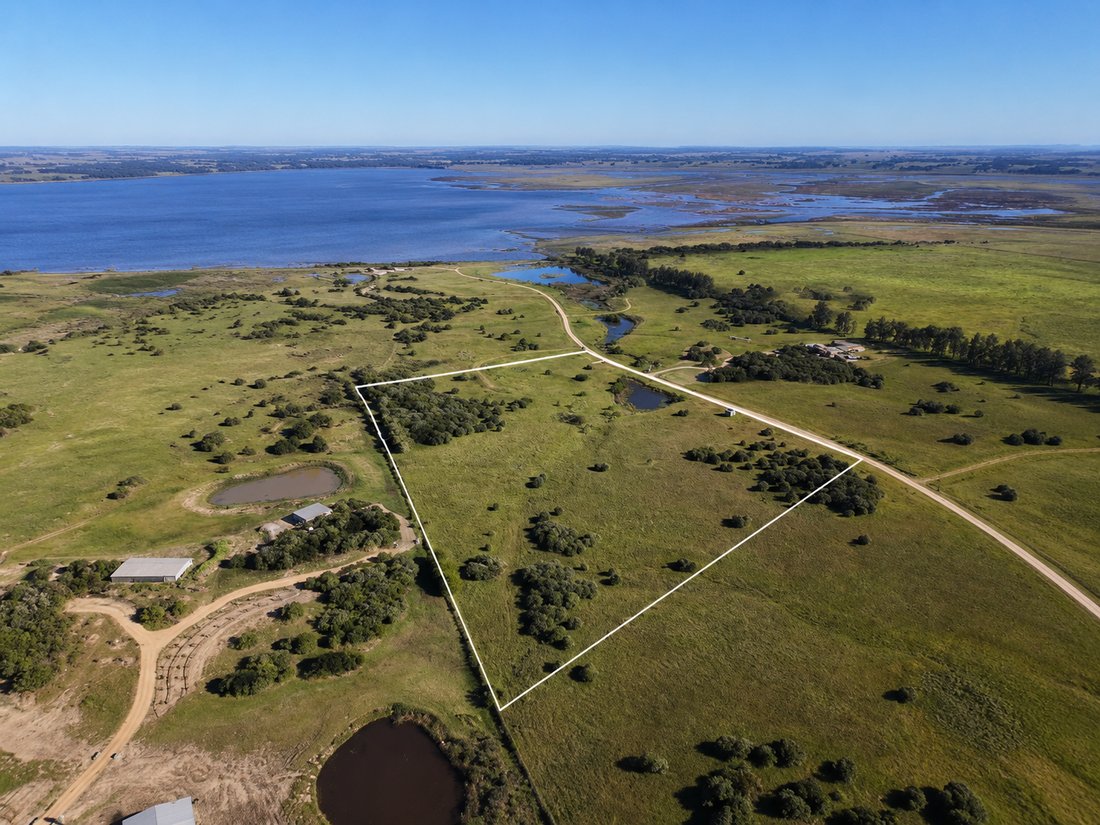Land in José Ignacio, Maldonado Department, Uruguay 1 - 18223207