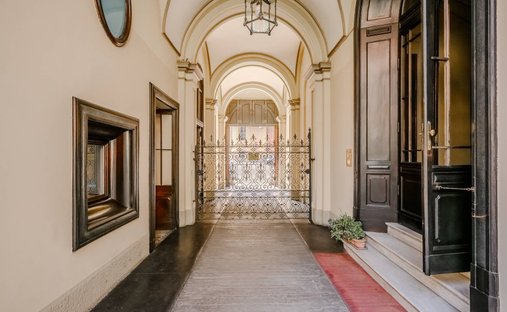 Apartment in Center, Turin, Piedmont 1