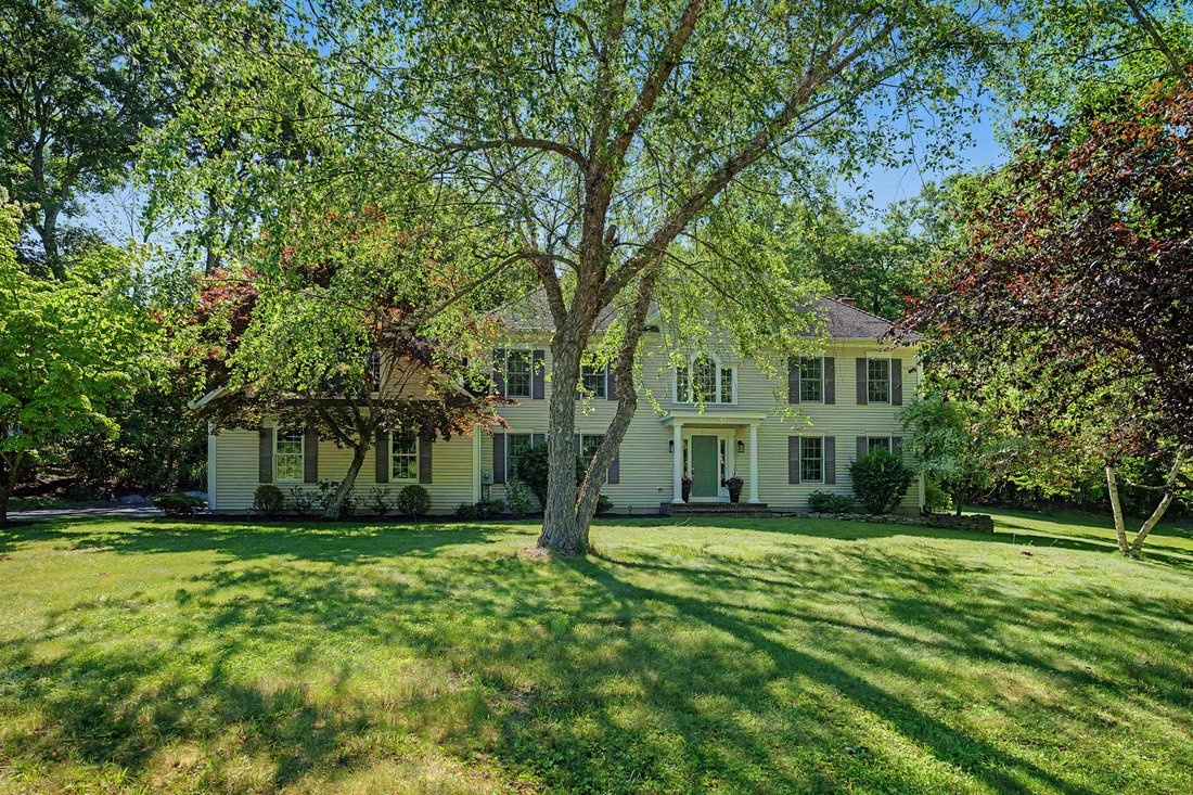 House in Killingworth, Connecticut, United States 2 - 18249740