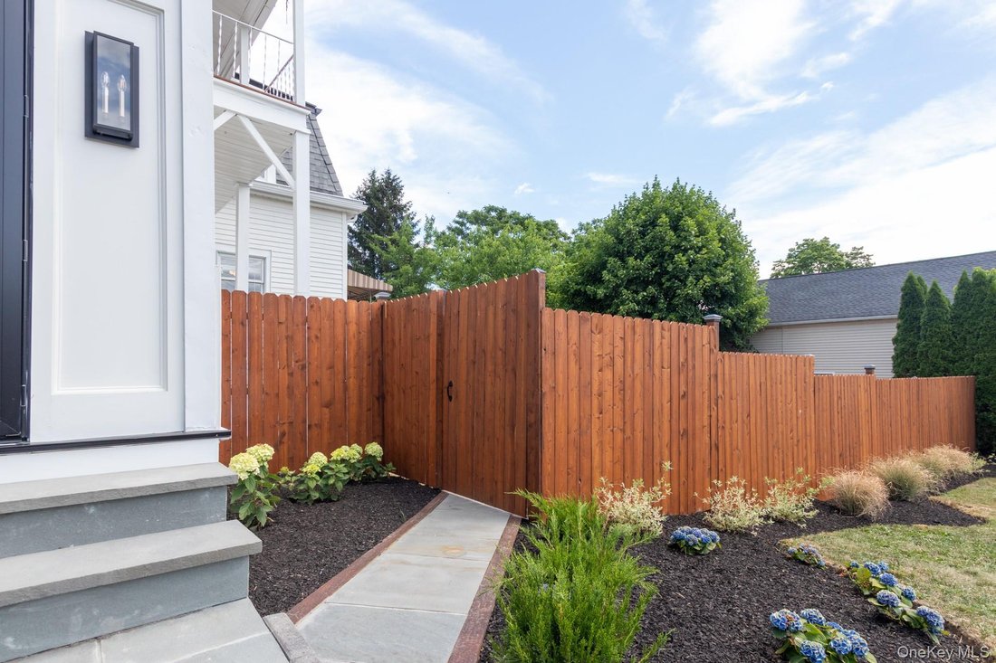 House in Beacon, New York, United States 3 - 18249851