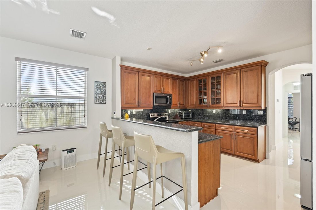 House in Doral, Florida, United States 2 - 18249627