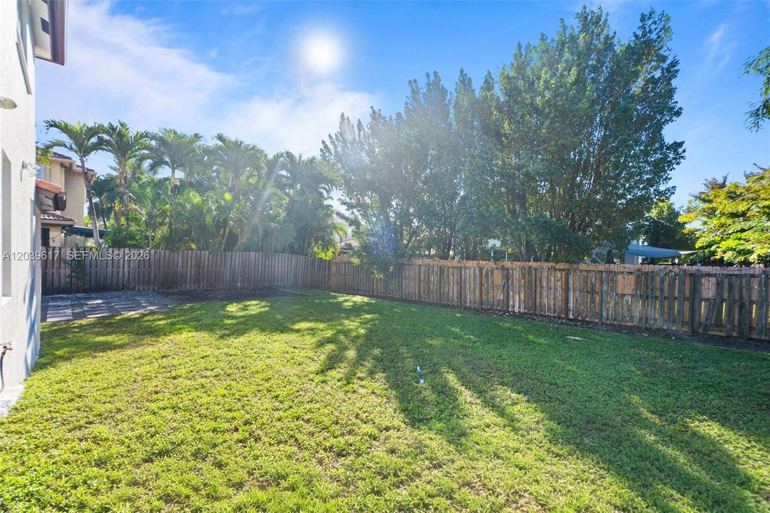 House in Doral, Florida, United States 3 - 18249627