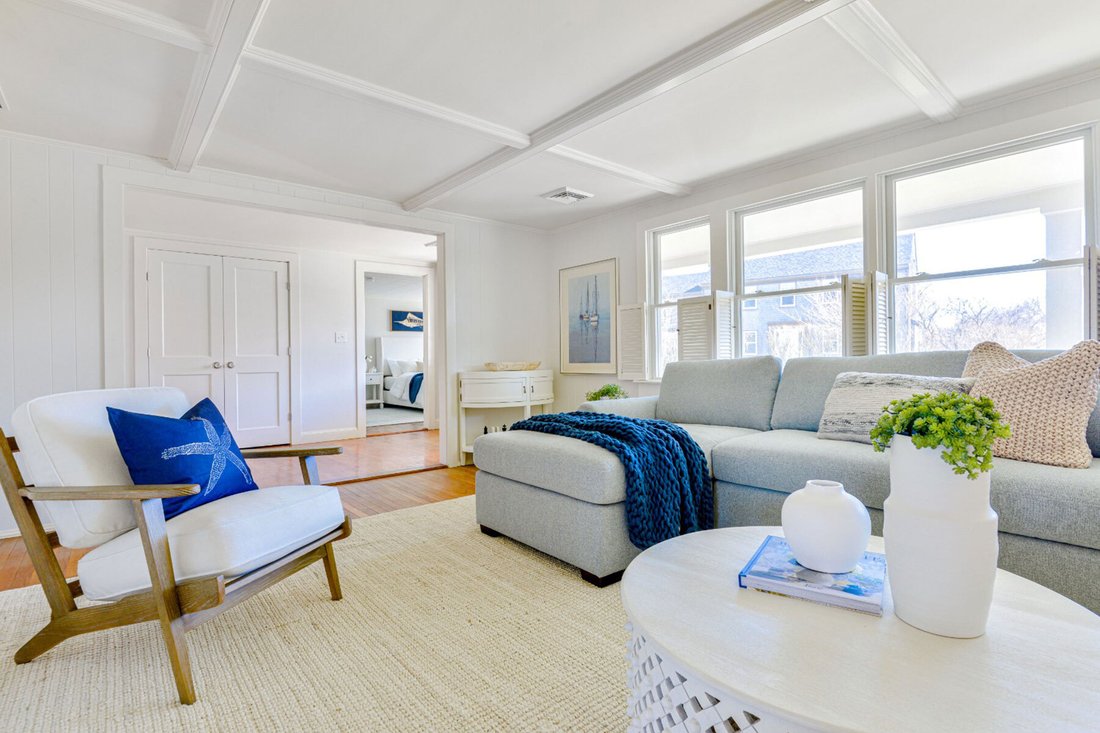 Nantucket, Massachusetts, United States 5 - 18249726