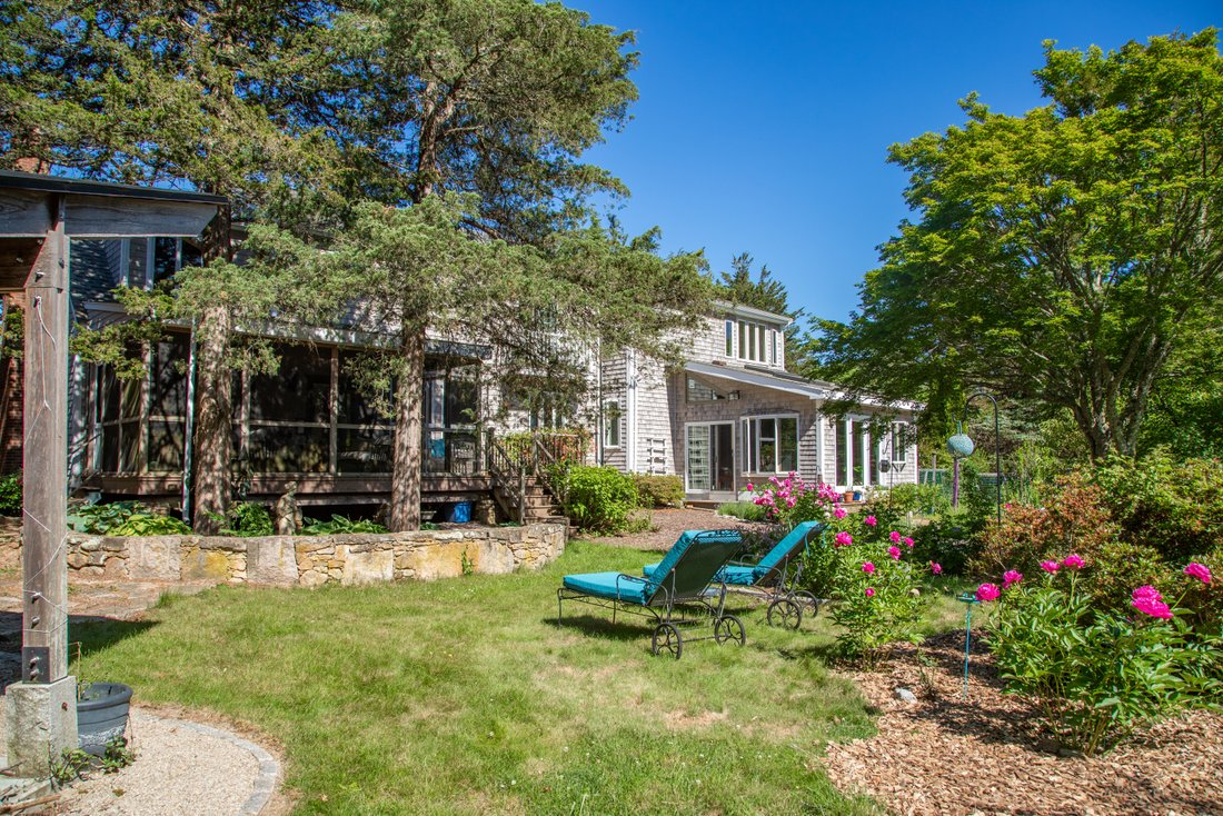 Tiverton, Rhode Island, United States 5 - 18249854