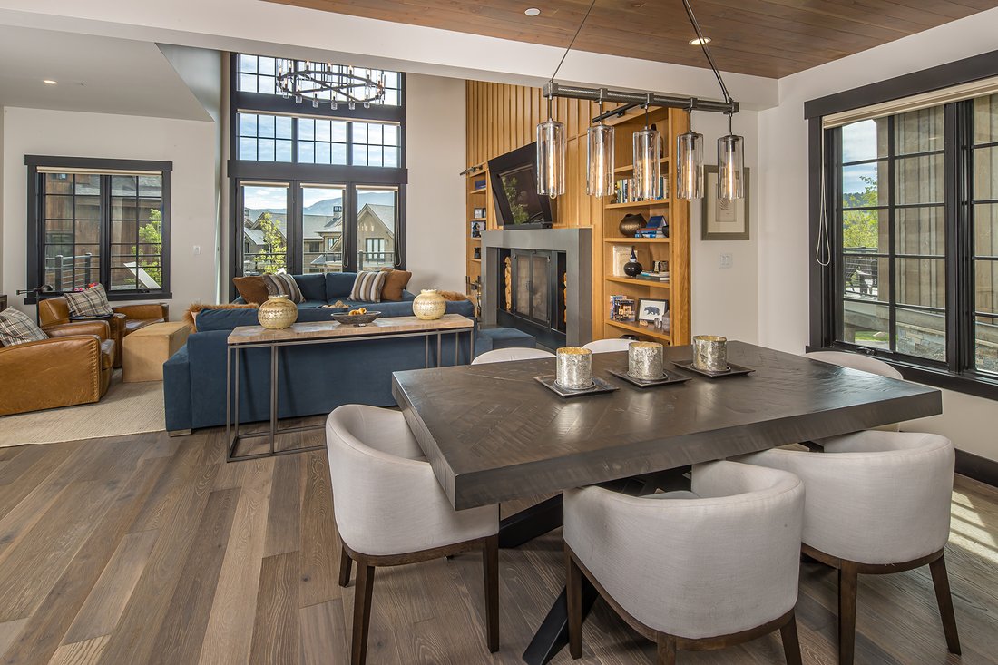 Condo in Gallatin Gateway, Montana, United States 5 - 18249855