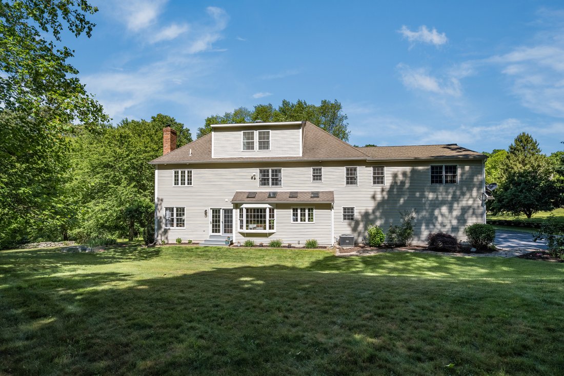 House in Killingworth, Connecticut, United States 4 - 18249740