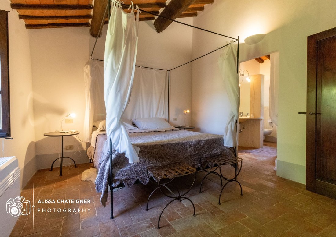 Estate in Montepulciano, Tuscany, Italy 4 - 18249881