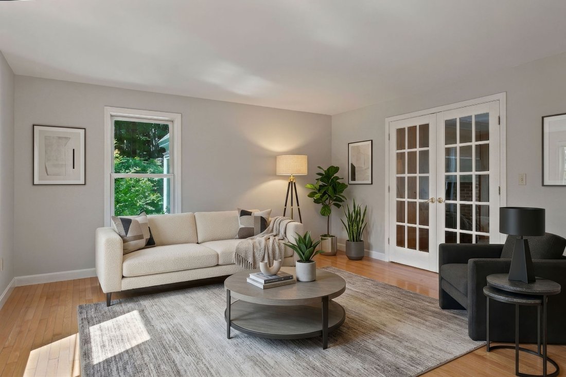 House in New Boston, New Hampshire, United States 4 - 18249953