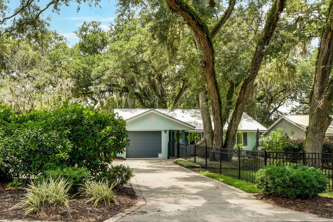House in St. Simons, Georgia, United States 2 - 18249636