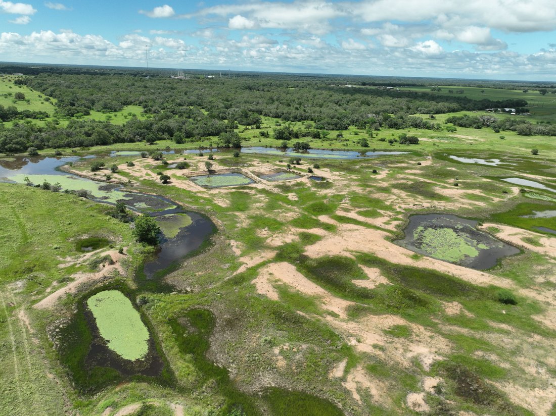 Farm Ranch in Yoakum, Texas, United States 2 - 14948560