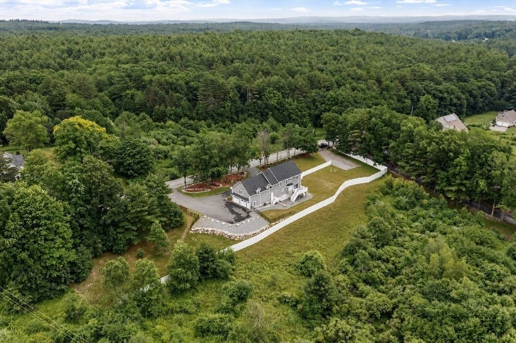 House in Shirley, Massachusetts, United States 2 - 18249624