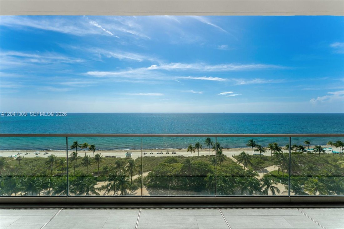 Condo in Bal Harbour, Florida, United States 2 - 18249630