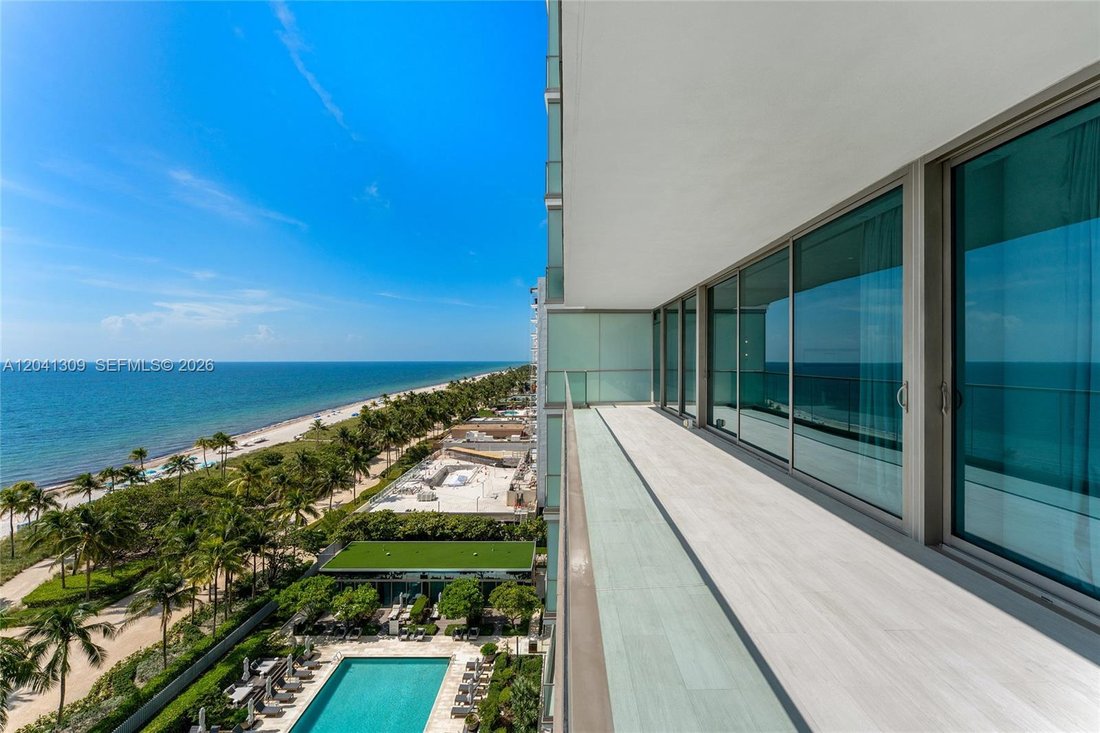 Condo in Bal Harbour, Florida, United States 3 - 18249630