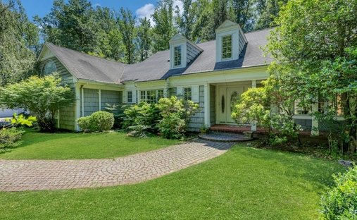 House in Watchung, New Jersey, United States 1