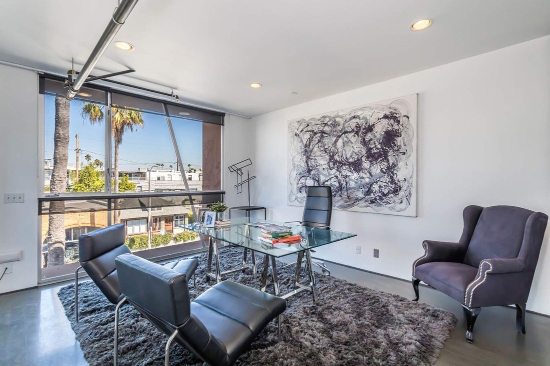 House in Los Angeles, California, United States 2 - 17982547