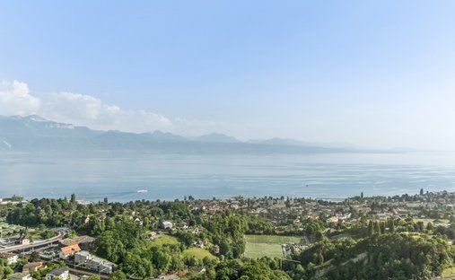 Haus in Belmont-sur-Lausanne, Waadt, Schweiz 1